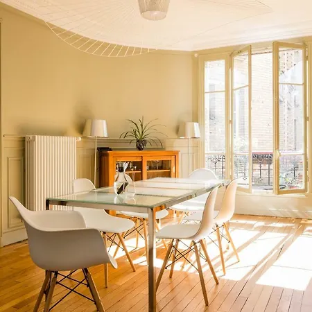 Daire Rue Charles Baudelaire Ii By Onefinestay